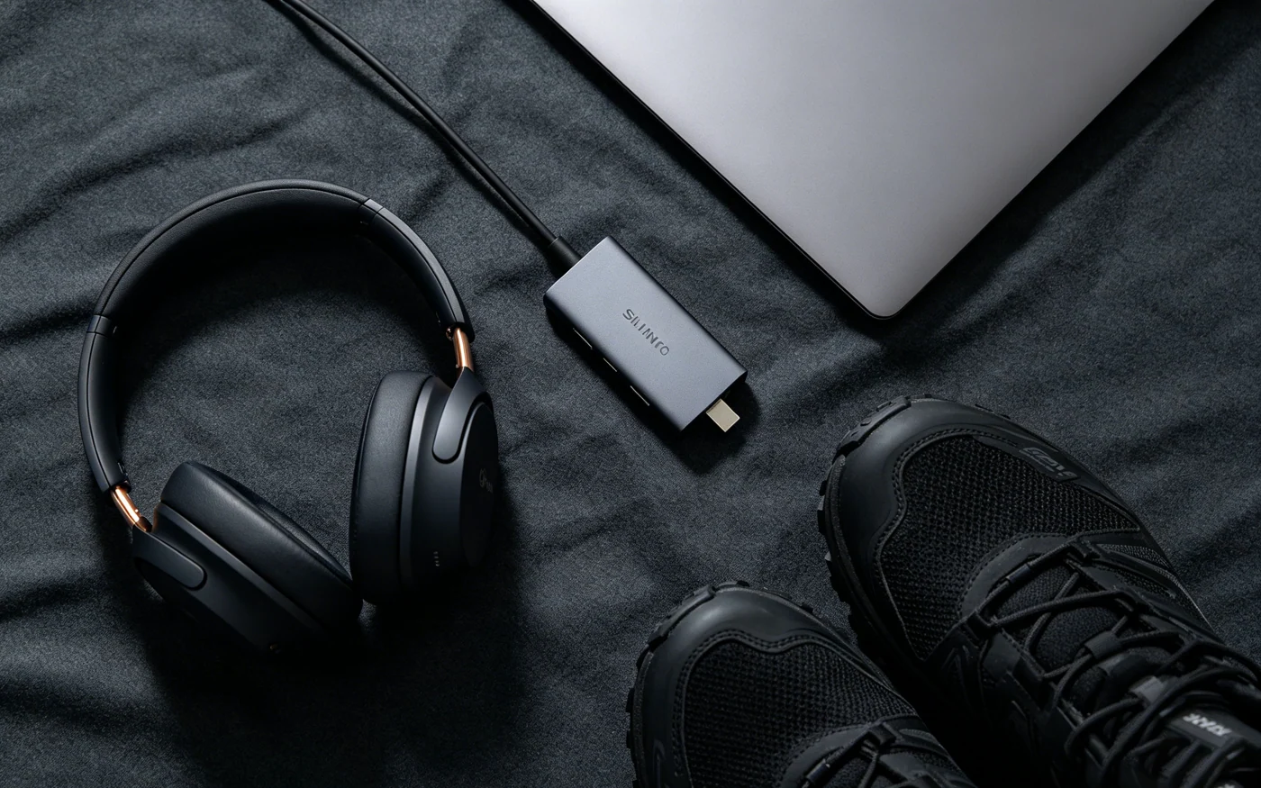 The Everyday Carry Tech Setup for Remote Work and Travel